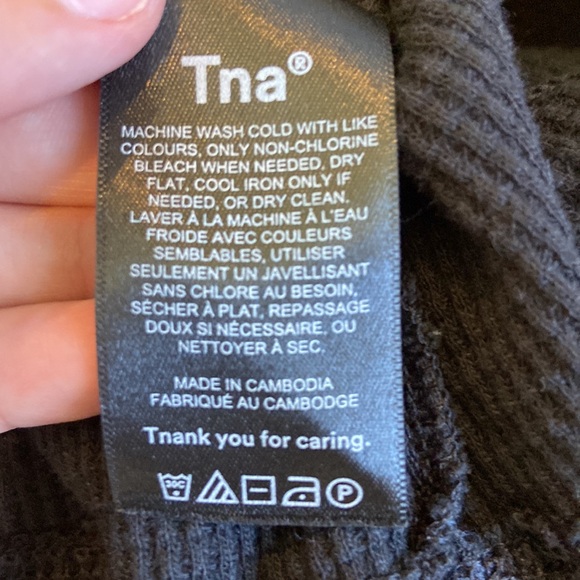 TNA waffle black long sleeve crop top size large - Picture 5 of 6